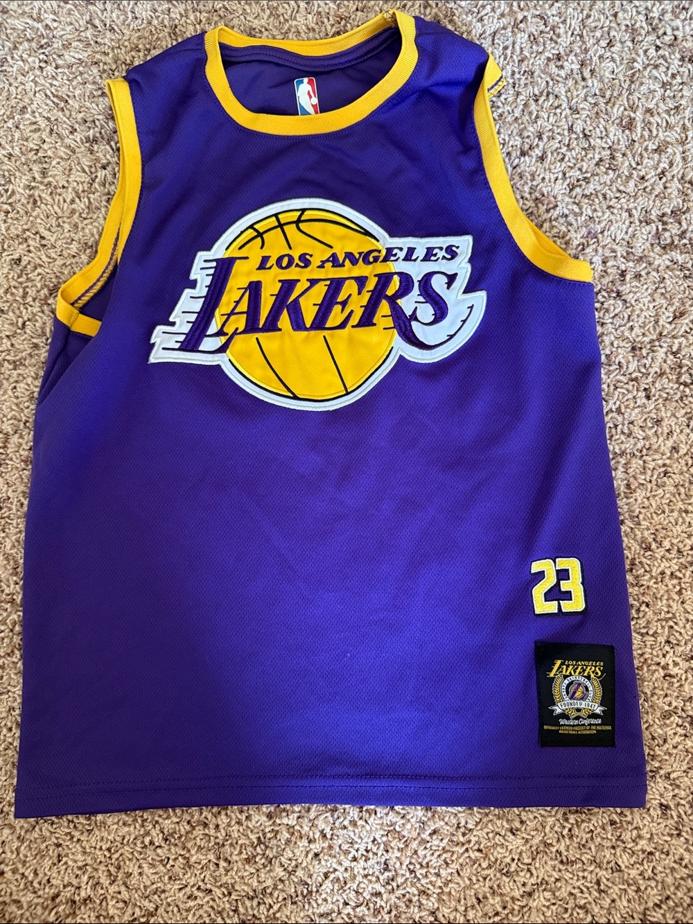 LeBron James Lakers jersey